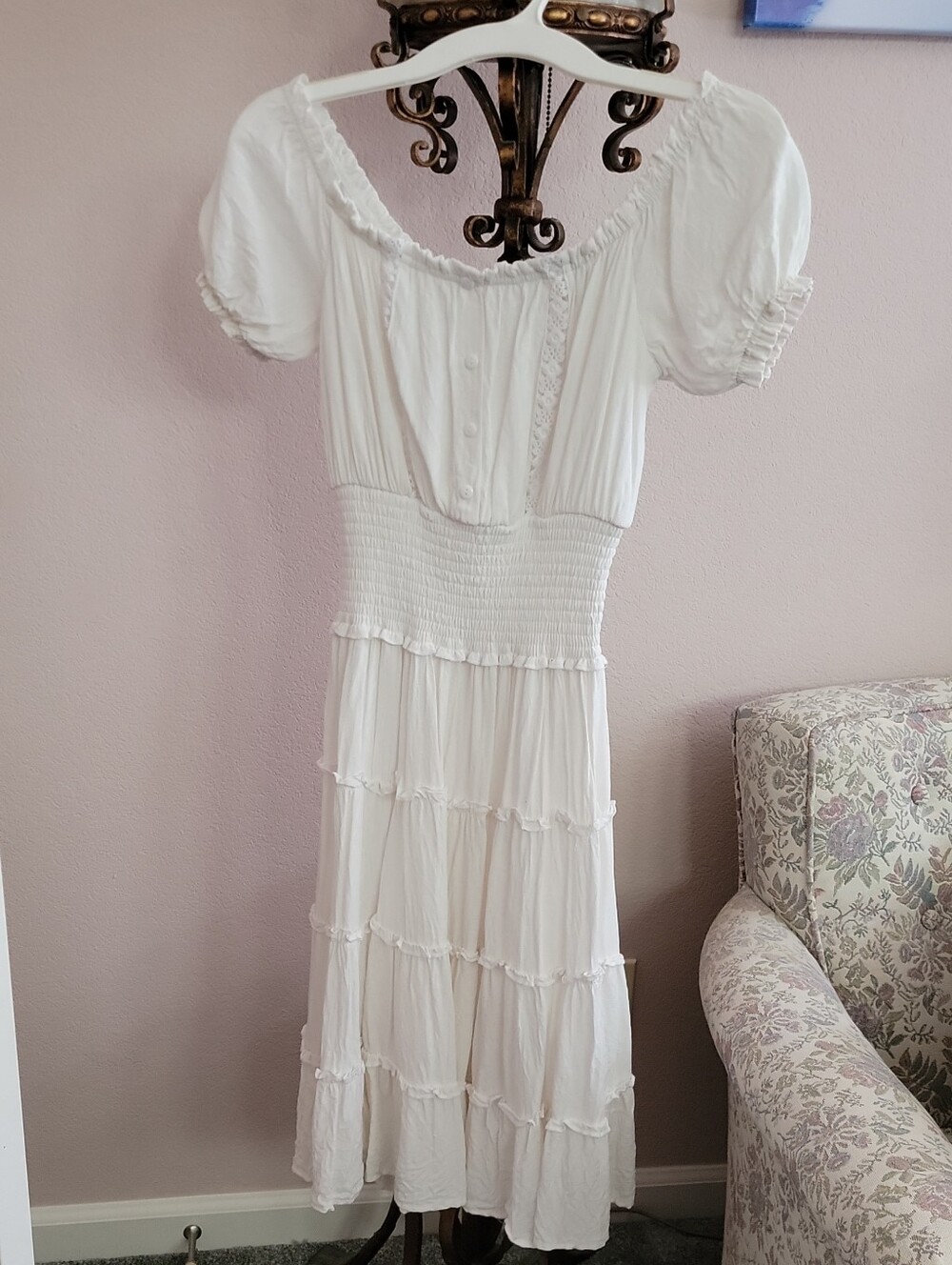 VENUS White Maxi Dress with Smocked Waist and Puff Sleeves
